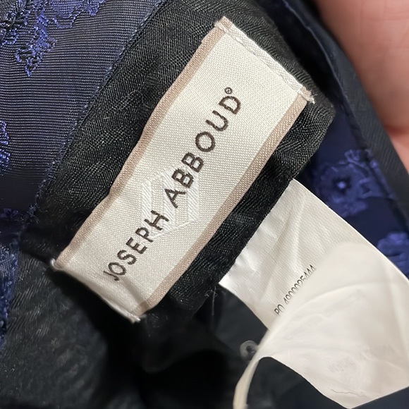 Dress pants $15 - Picture 3 of 4